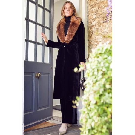 Limited Edition Velvet Opera Coat With Detachable Fur | Black Latest Edition