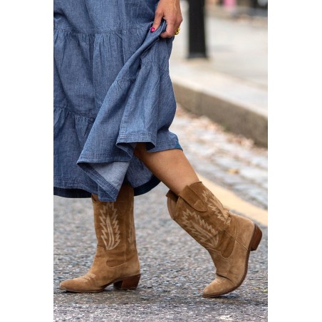 Limited Edition Camilla Cowboy Boots | Camel New Stock